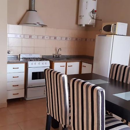 Hotel Mitre Чивилкой Екстериор снимка