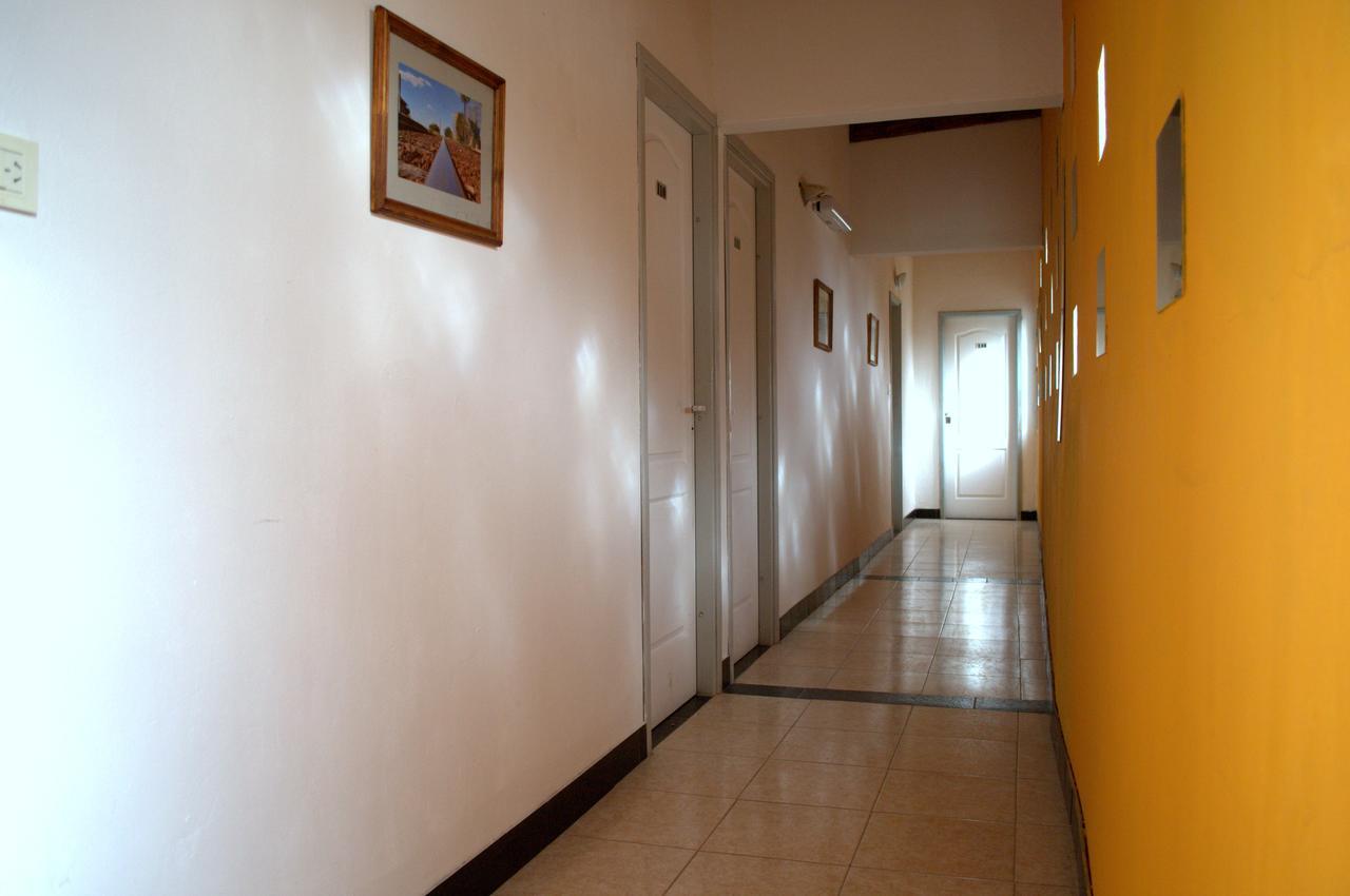 Hotel Mitre Чивилкой Екстериор снимка