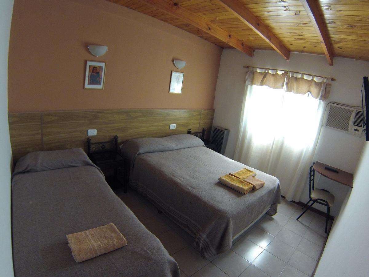Hotel Mitre Чивилкой Екстериор снимка