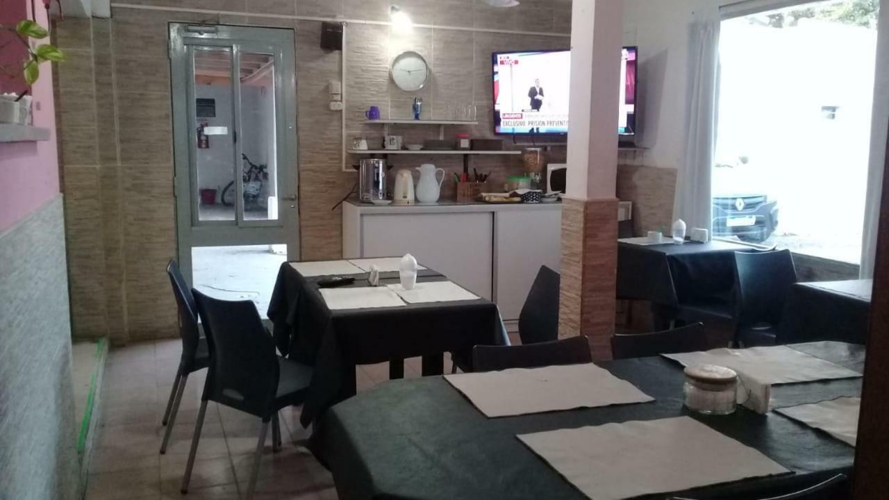 Hotel Mitre Чивилкой Екстериор снимка